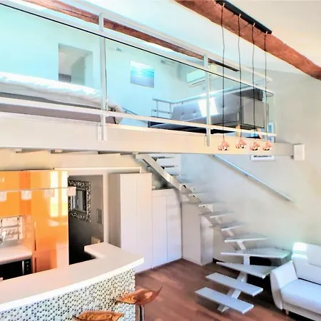 Appart'hôtel Luxe Vieil 75 M2 Avec Parking Appartement *