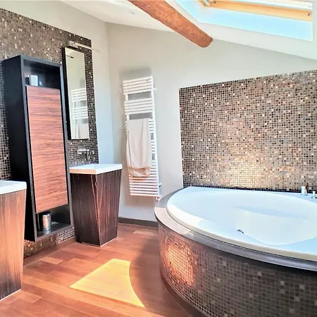 Appartement Appart'hôtel Luxe Vieil 75 M2 Avec Parking