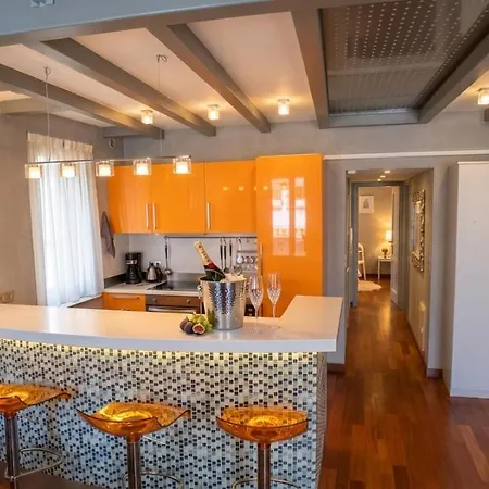 Apartman Luxe Et Charme Vieil 80m2 Clim Parking Plages A Pieds Antibes