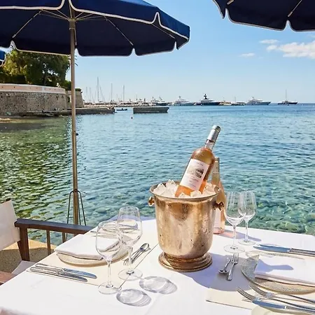 Apartment Luxe Et Charme Vieil 80m2 Clim Parking Plages A Pieds Antibes