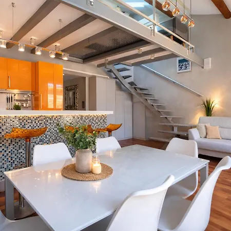 Luxe Et Charme Vieil 80m2 Clim Parking Plages A Pieds Apartment